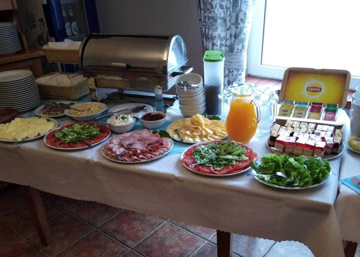 Pensjonat I Restauracja Nowak 호텔 Łapsze Niżne 외부 사진