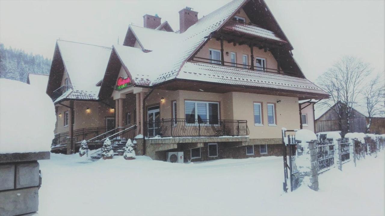 Pensjonat I Restauracja Nowak 호텔 Łapsze Niżne 외부 사진